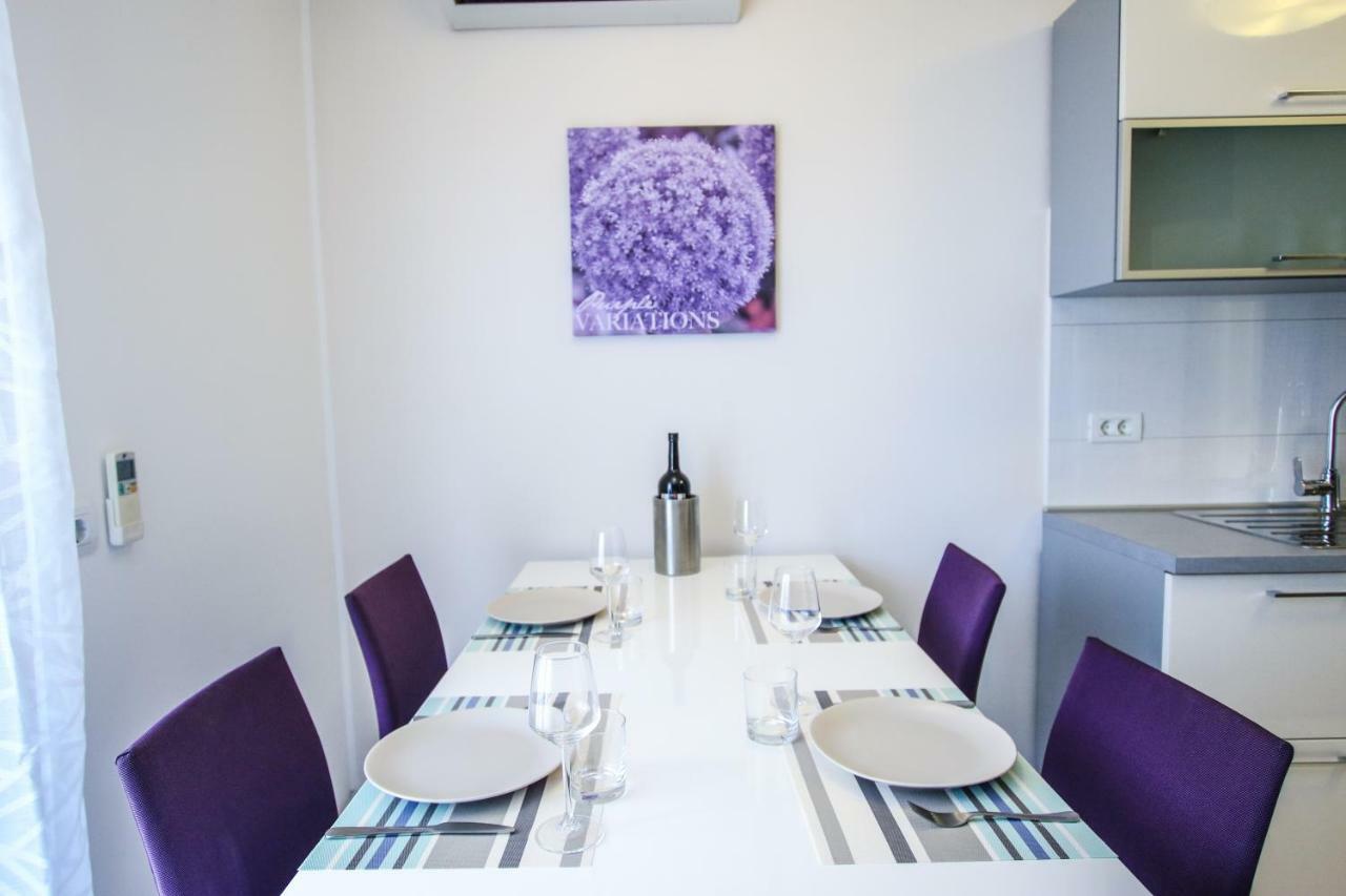 Family Beach Apartments Перой Экстерьер фото